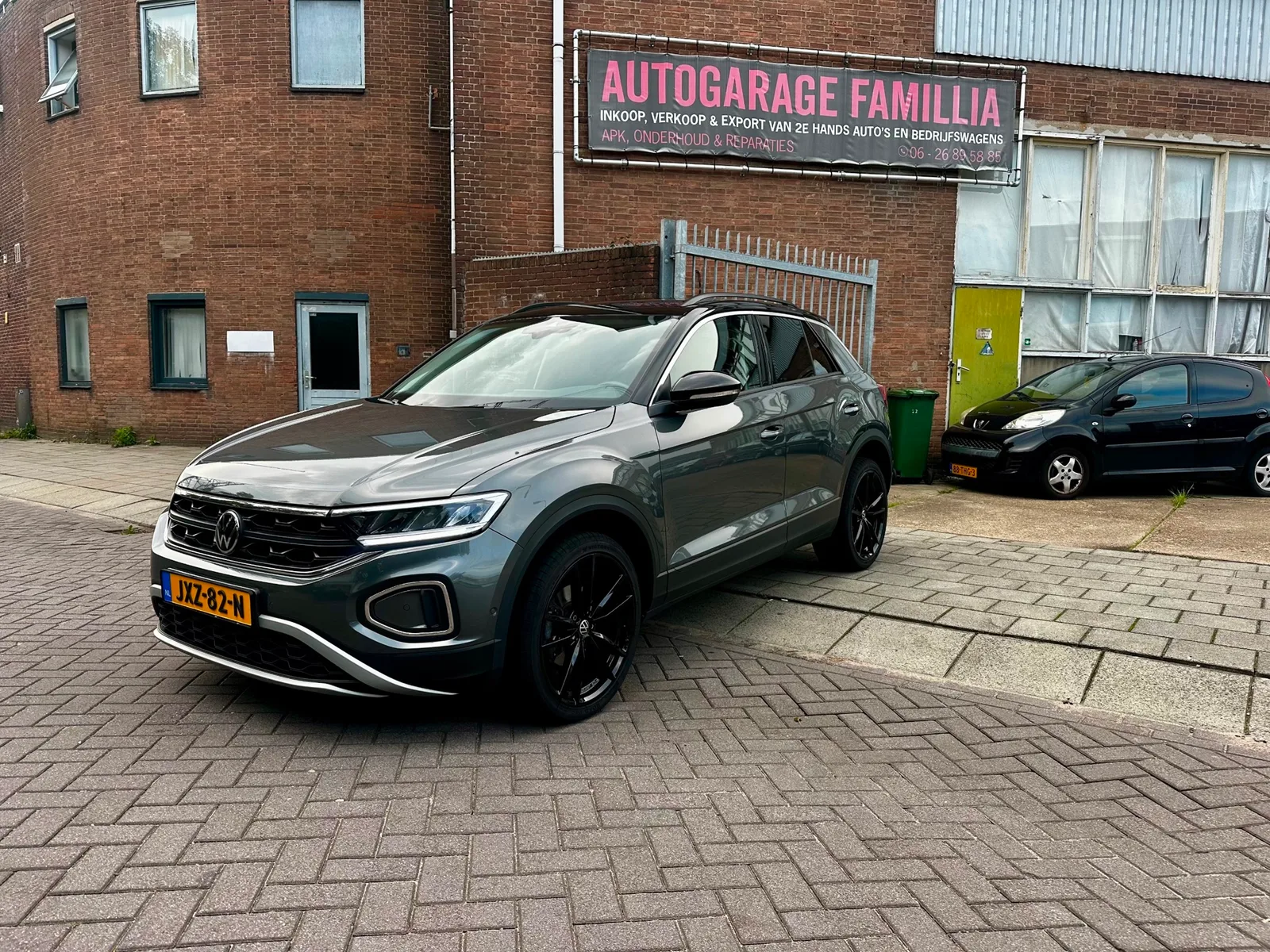 Volkswagen T-Roc (2023) — foto 1