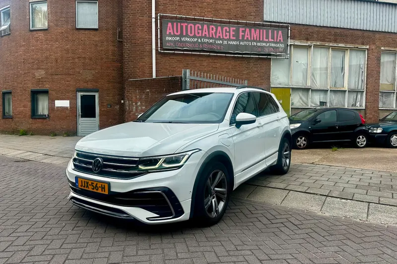 Volkswagen Tiguan (2022)