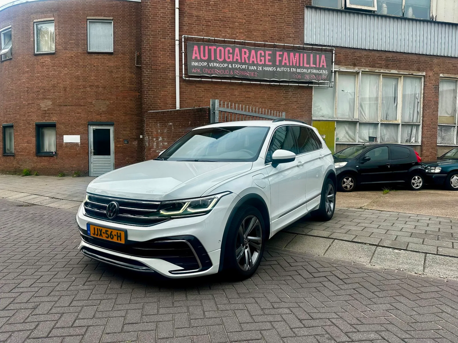 Volkswagen Tiguan (2022) — foto 1