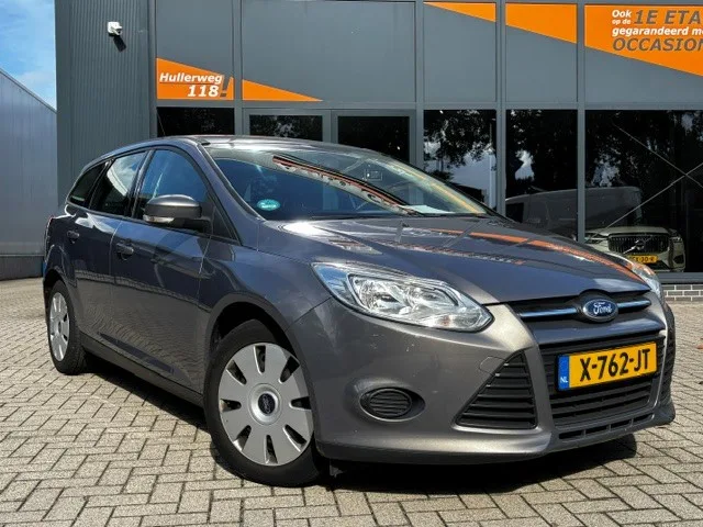 Ford Focus (2014) — foto 1