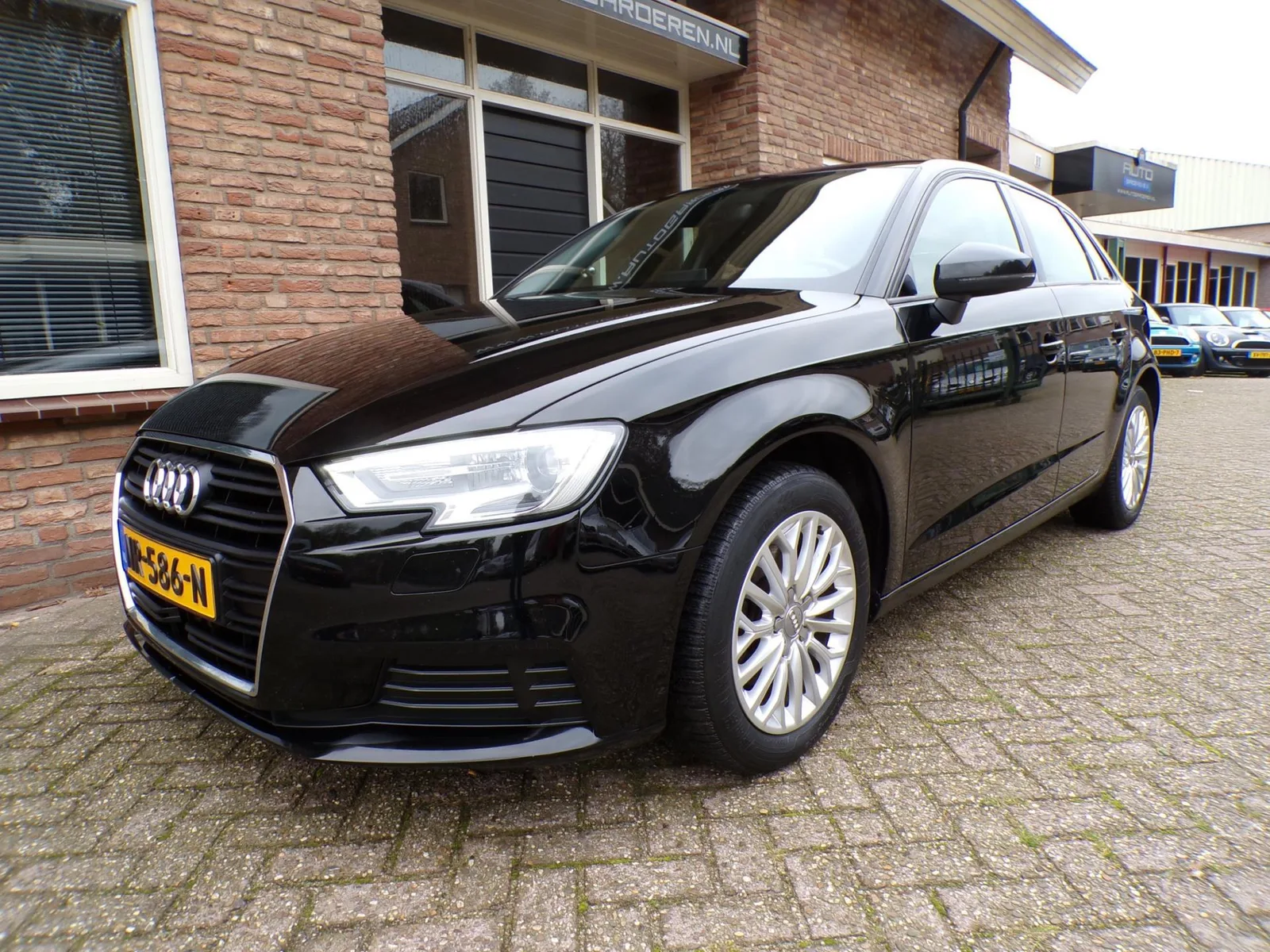 Audi A3 (2017) — foto 1