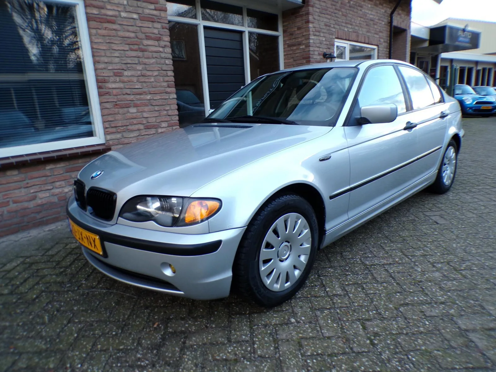 BMW 3-Serie (2002) — foto 1