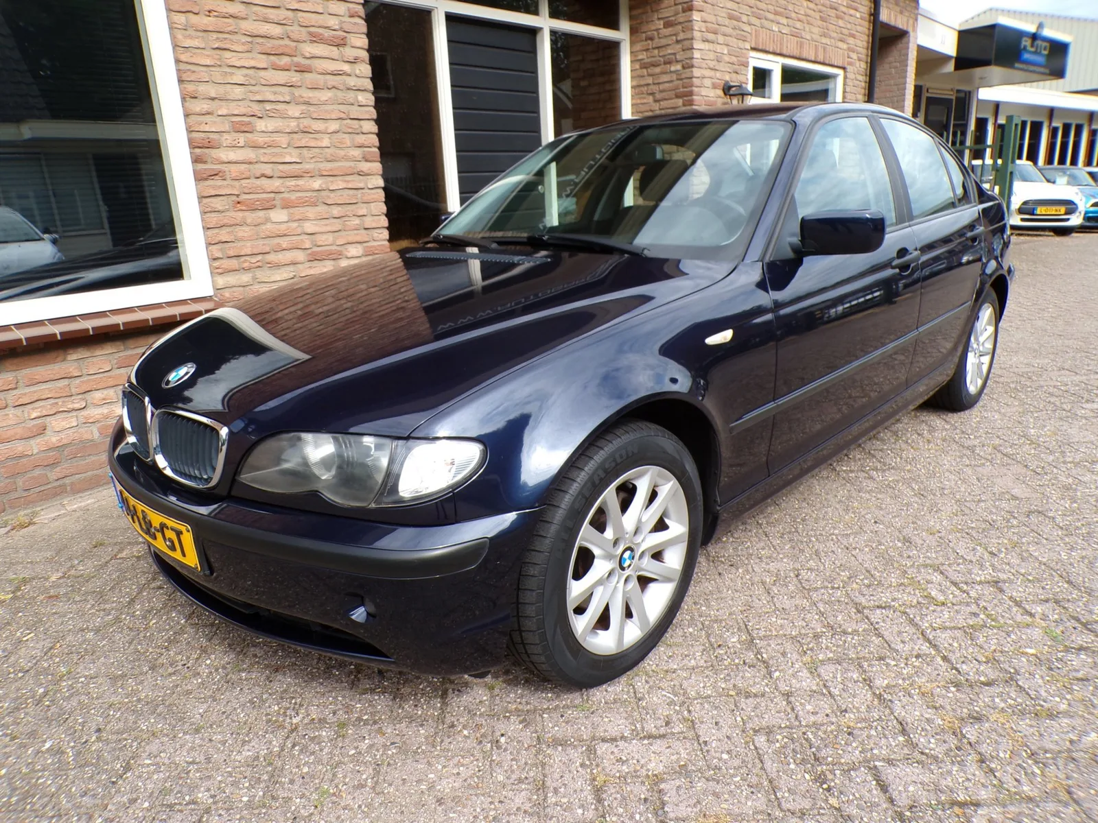 BMW 3-Serie (2002) — foto 1