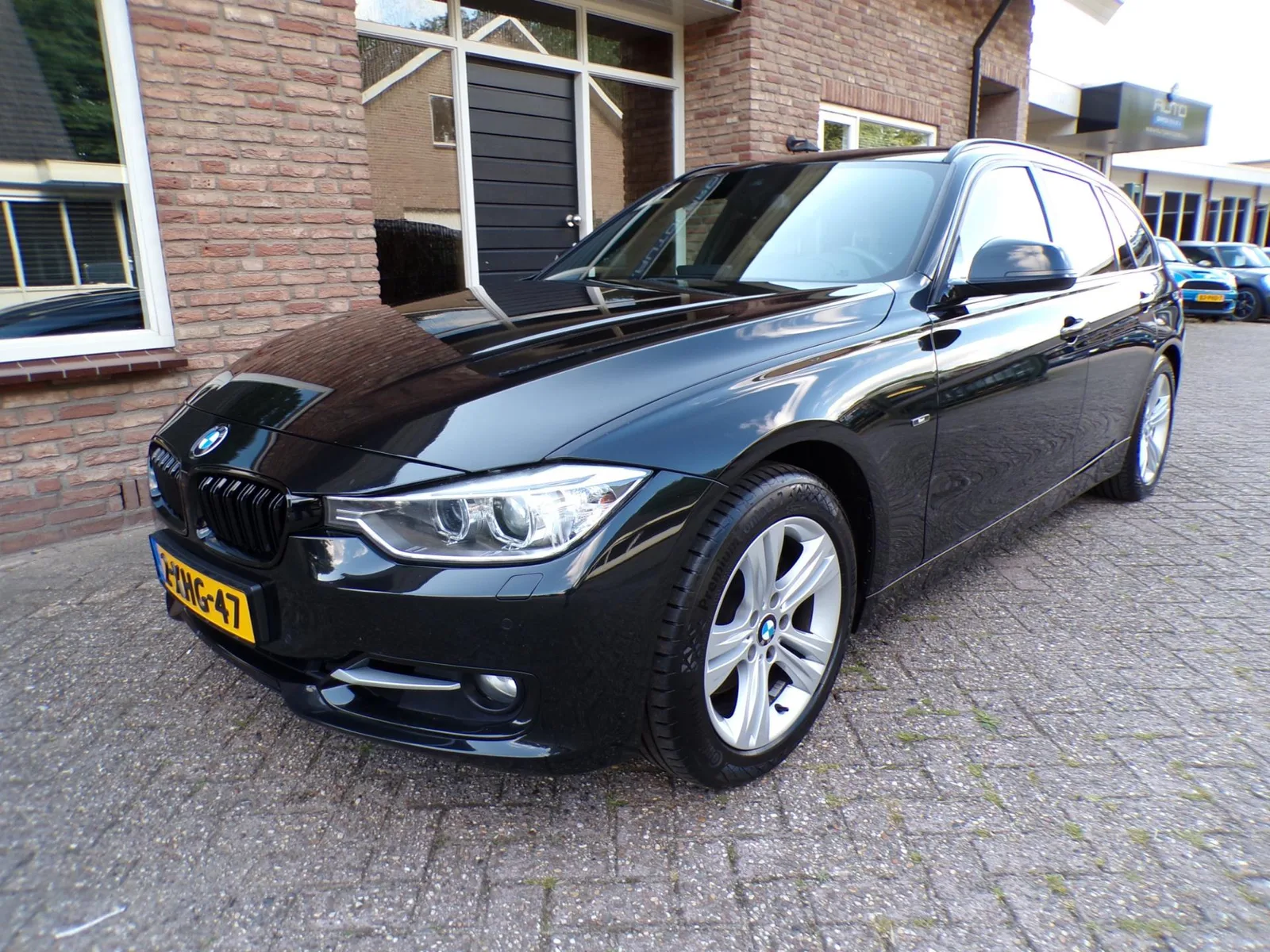 BMW 3-Serie (2013) — foto 1