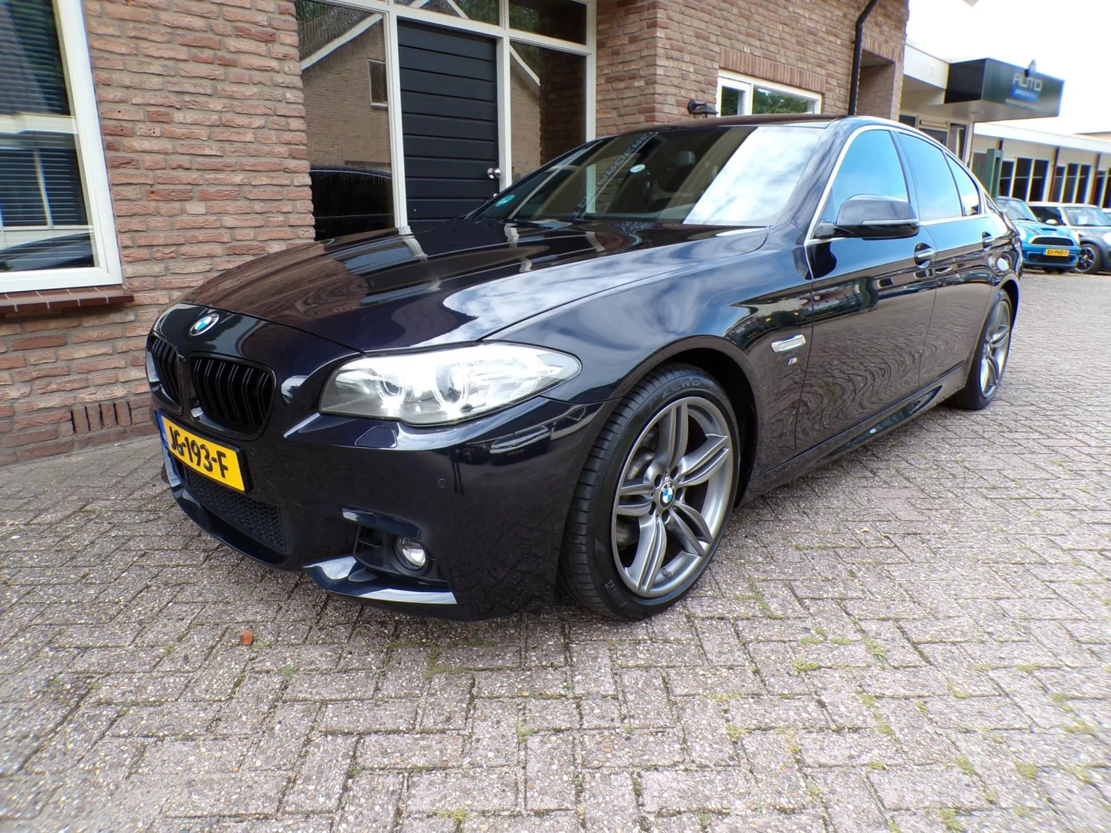 BMW 5-Serie (2016) — foto 1