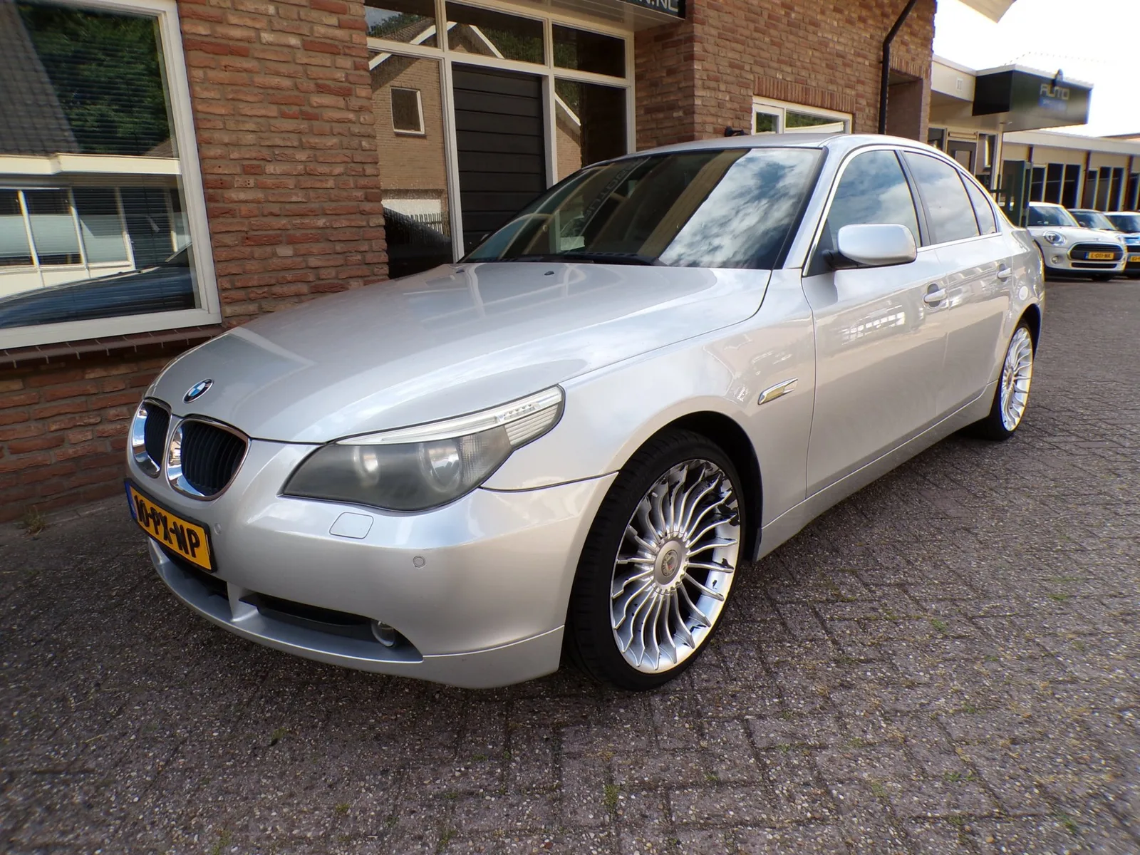 BMW 5-Serie (2005) — foto 1