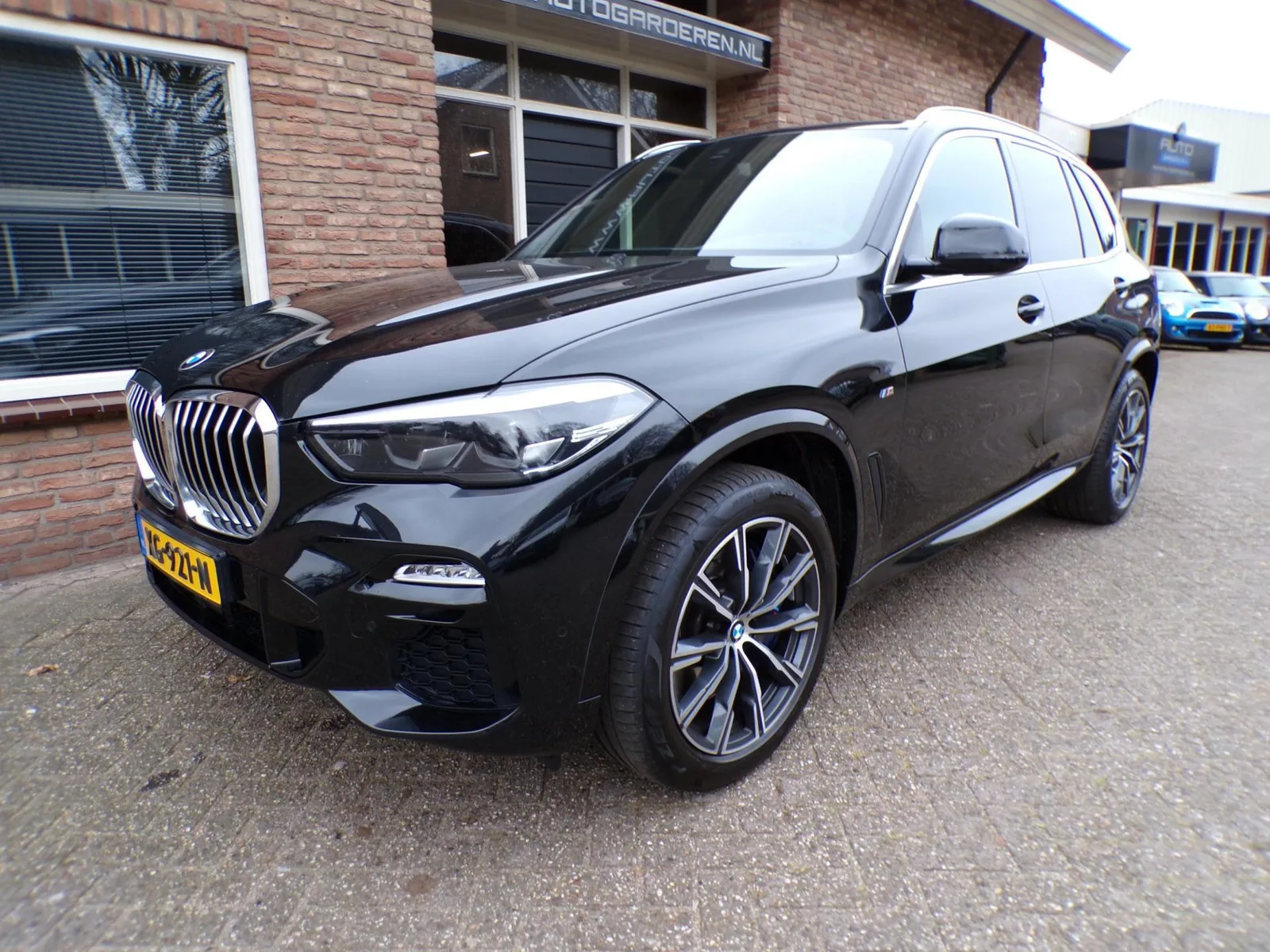 BMW X5 (2019) — foto 1