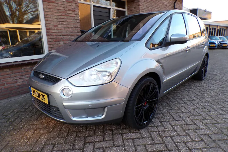 Ford S-Max (2008)