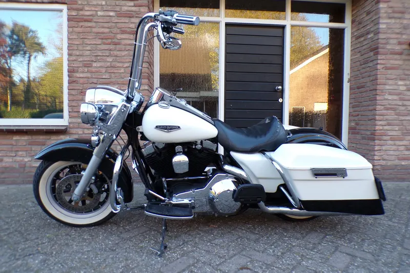 Harley-Davidson Road King 88 (2002)
