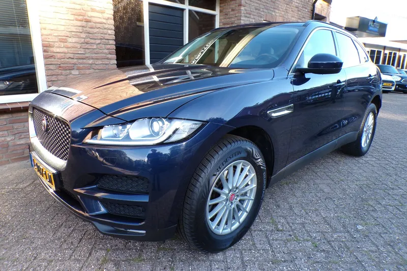 Jaguar F-Pace (2017)
