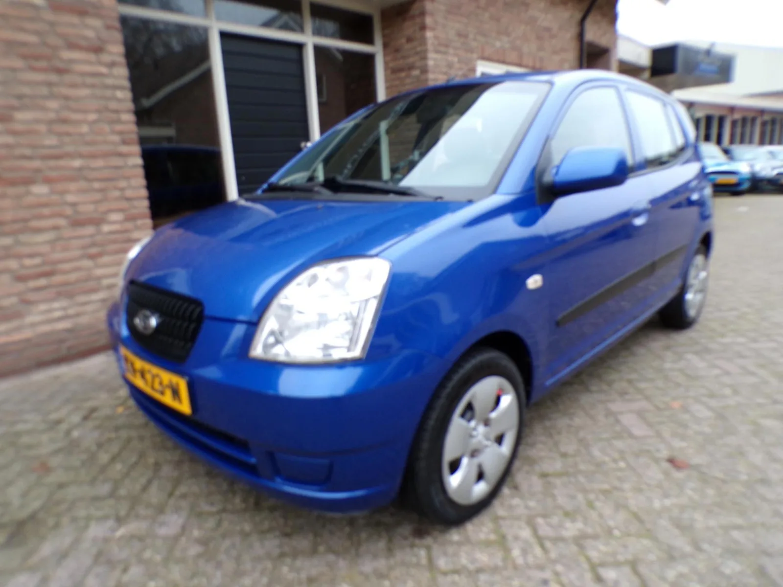 Kia Picanto (2006) — foto 1