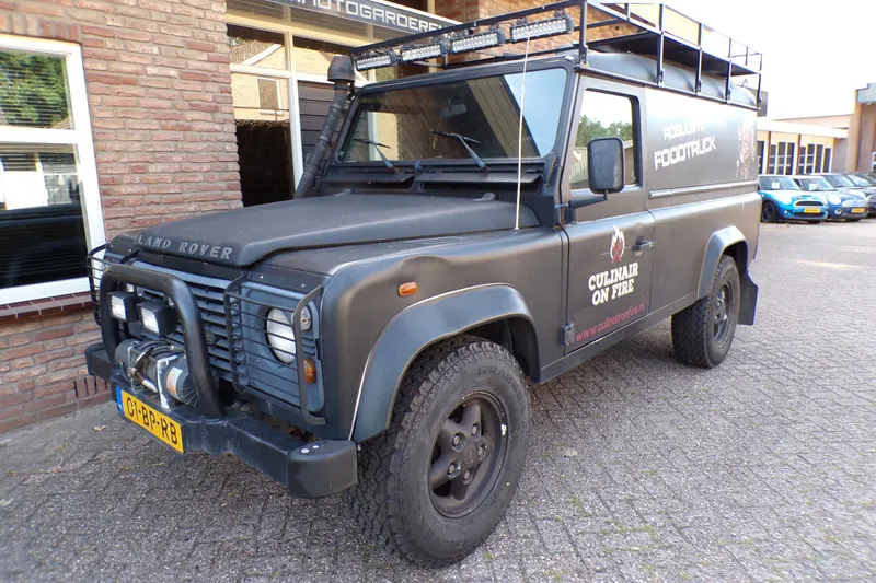 Land Rover Defender (2004)