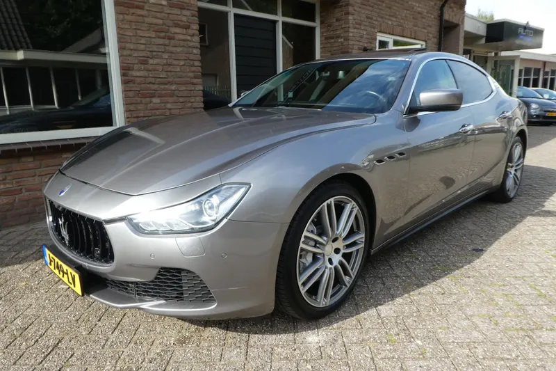 Maserati Ghibli (2015)