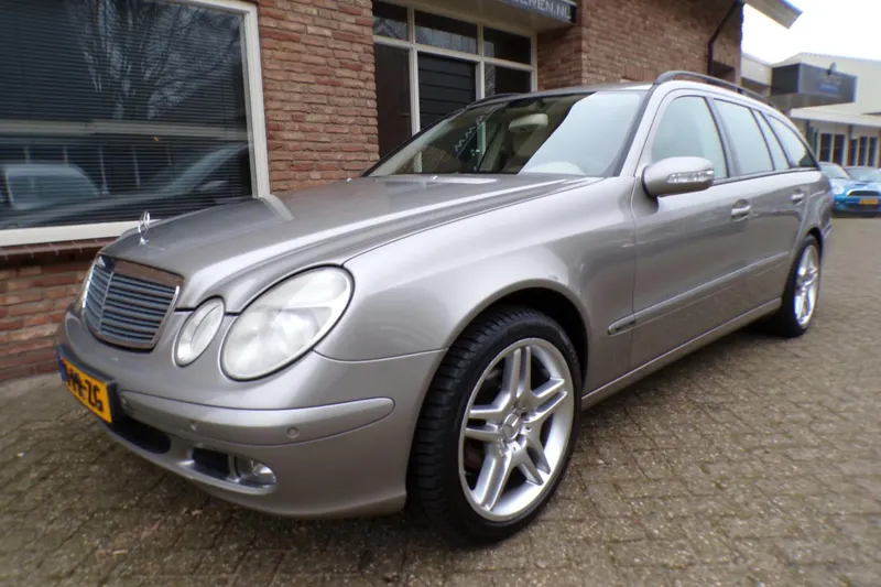 Mercedes-Benz E-Klasse (2004)