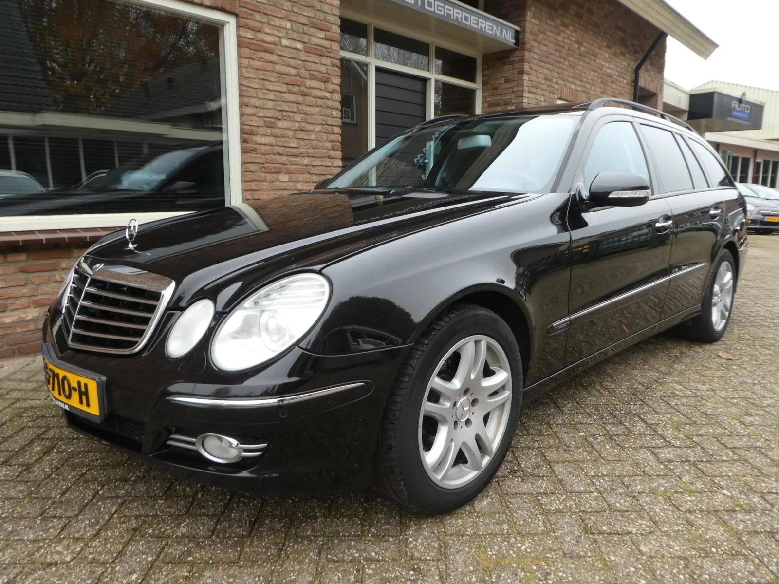 Mercedes-Benz E-Klasse (2008) — foto 1
