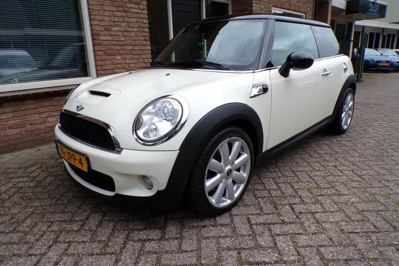 MINI Cooper S (2007)
