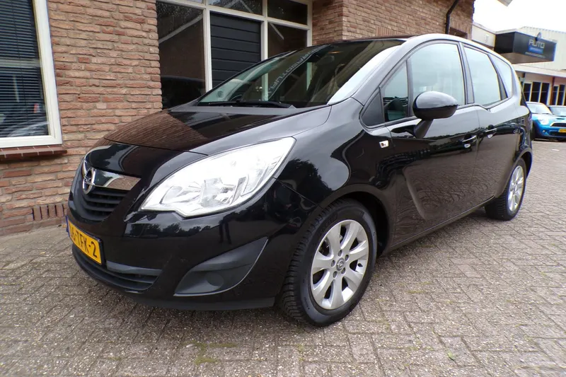 Opel Meriva (2012)