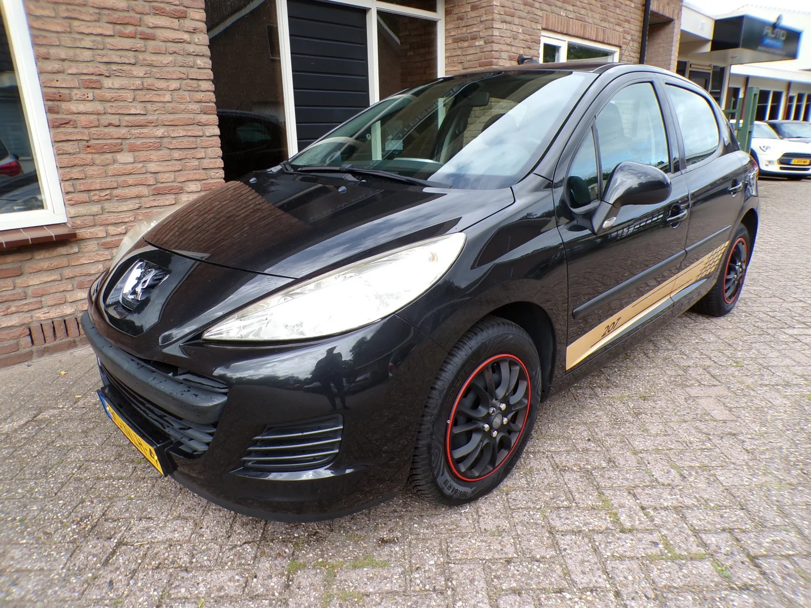 Peugeot 207 (2009) — foto 1