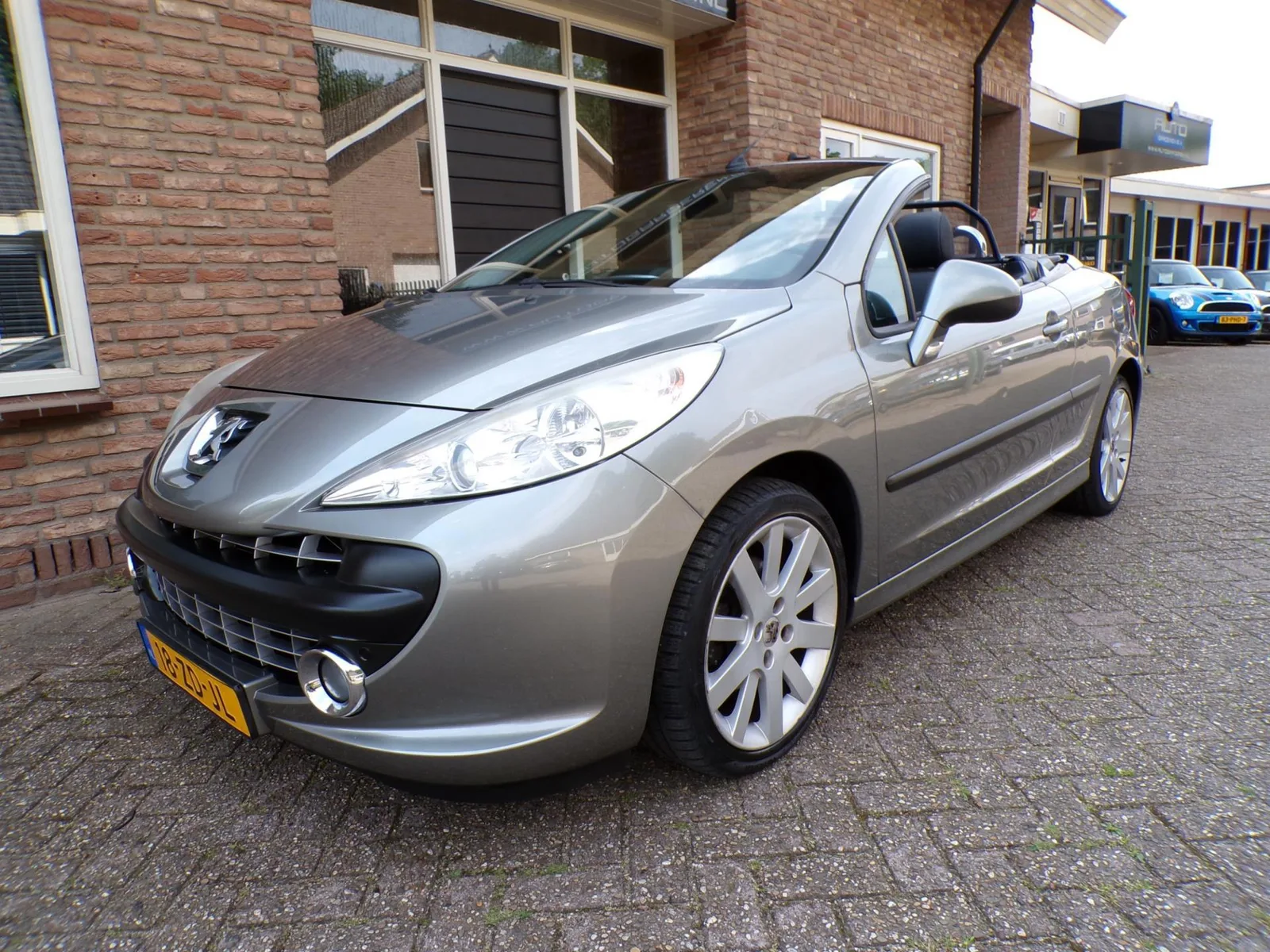 Peugeot 207 (2008) — foto 1