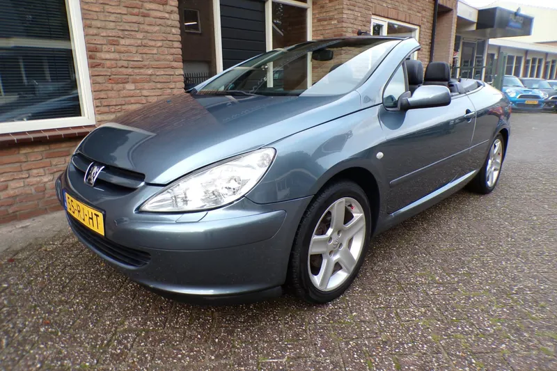 Peugeot 307 CC (2005)