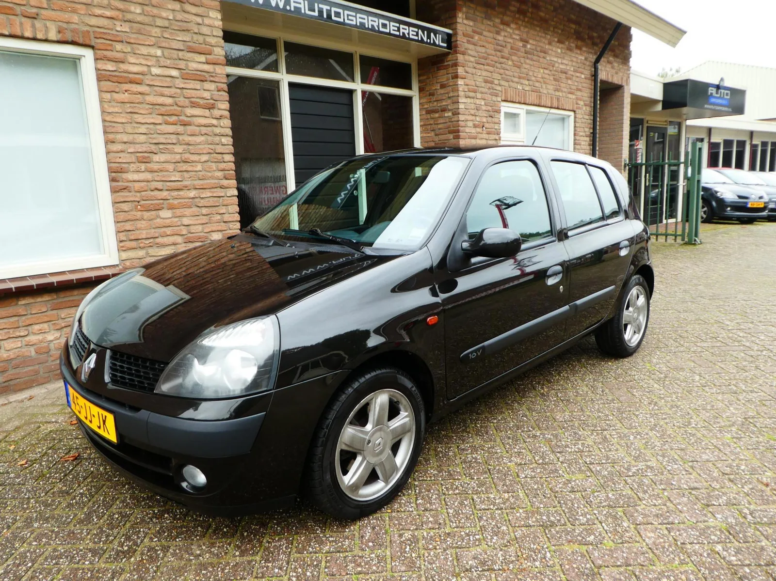 Renault Clio (2002) — foto 1