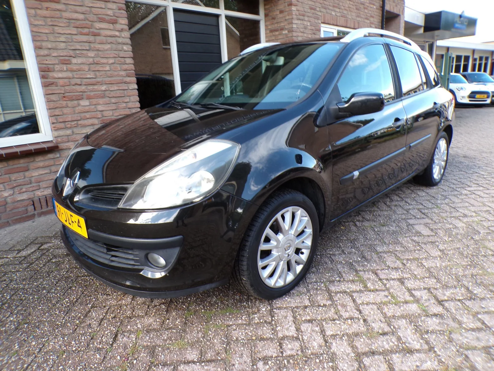 Renault Clio (2009) — foto 1