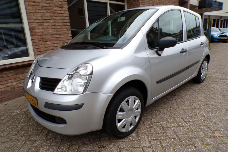 Renault Modus (2007)
