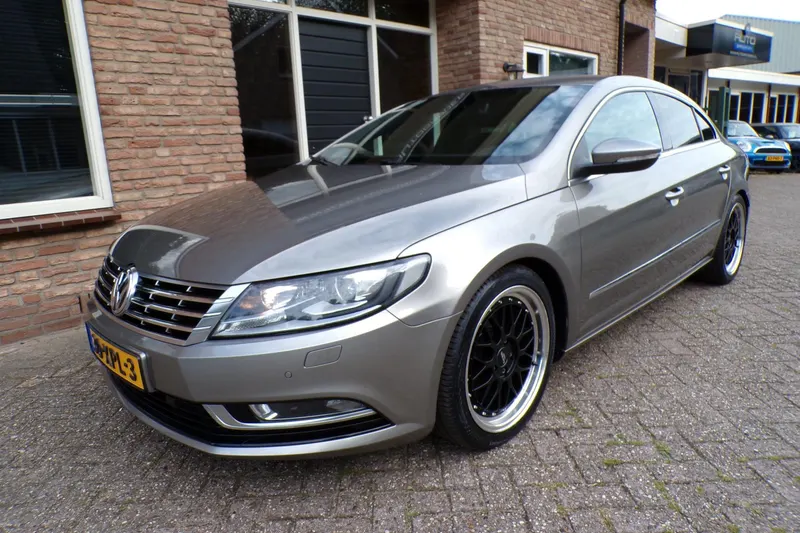 Volkswagen CC (2012)