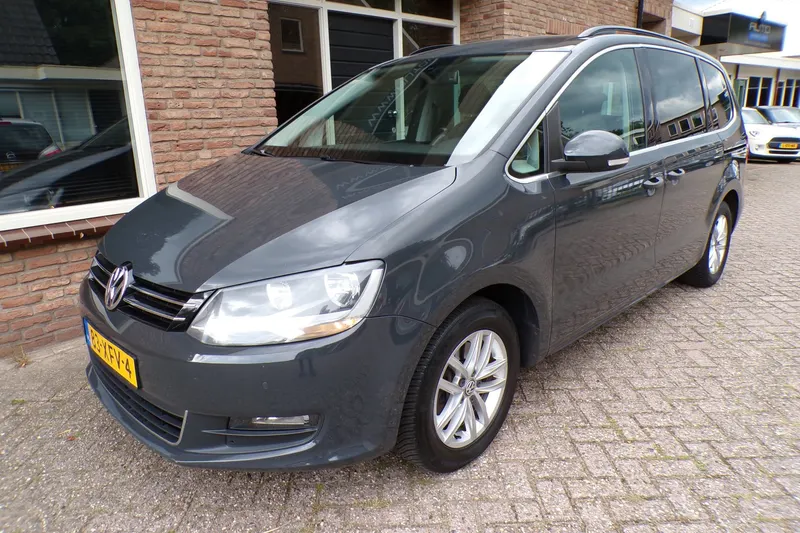 Volkswagen Sharan (2012)