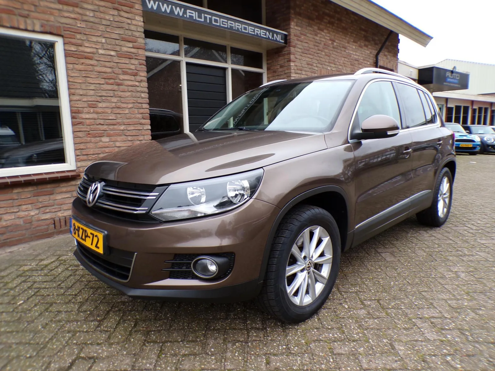 Volkswagen Tiguan (2012) — foto 1