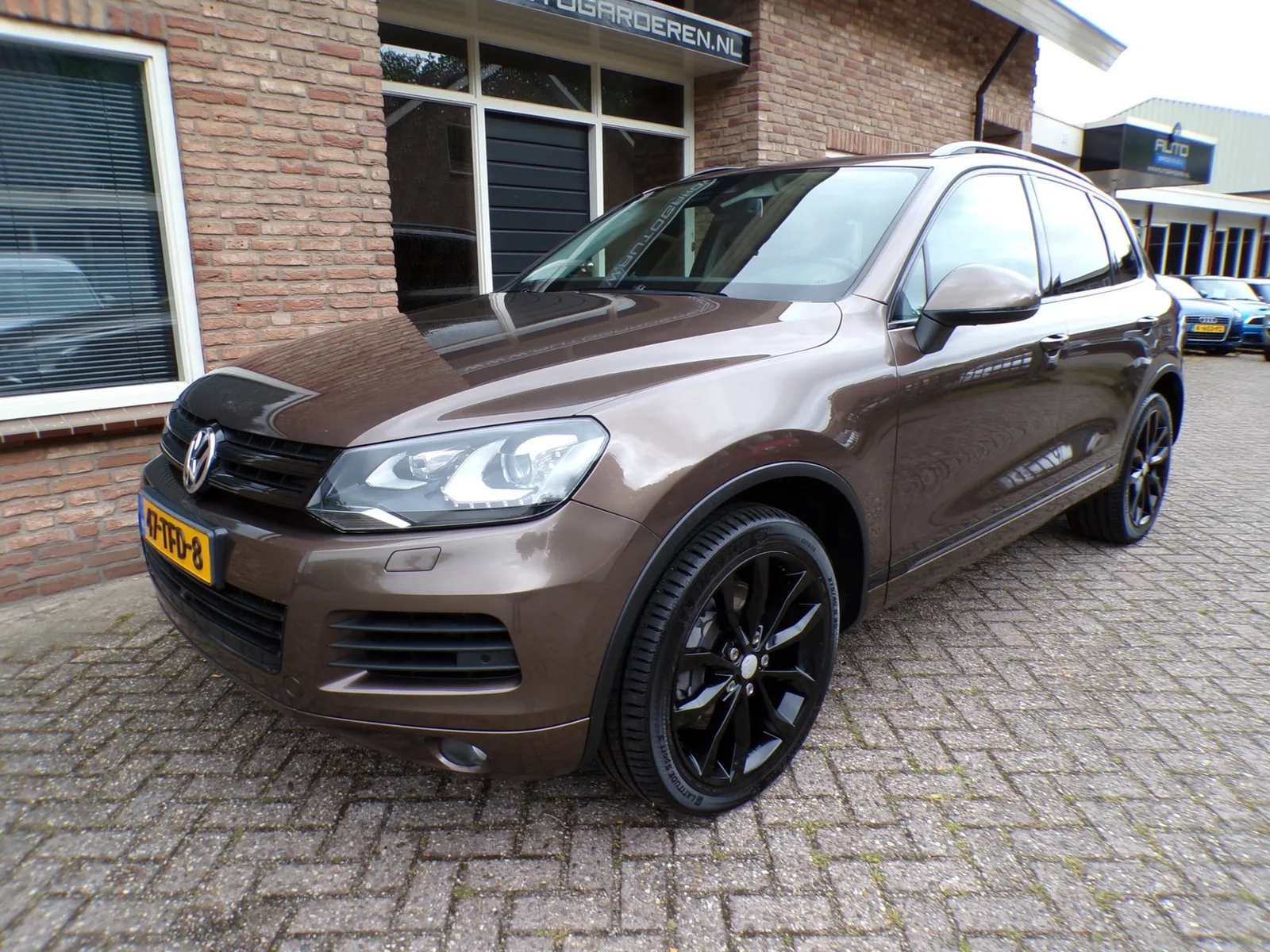 Volkswagen Touareg (2010) — foto 1