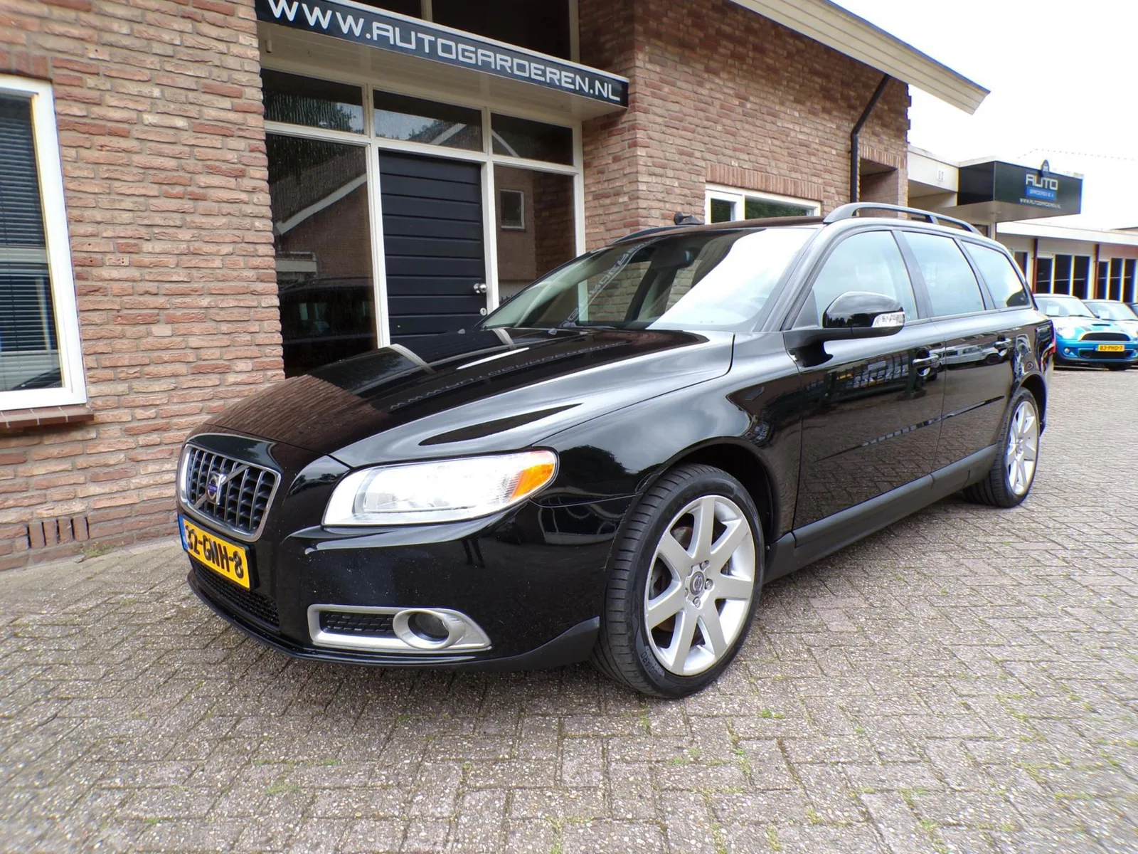 Volvo V70 (2008) — foto 1