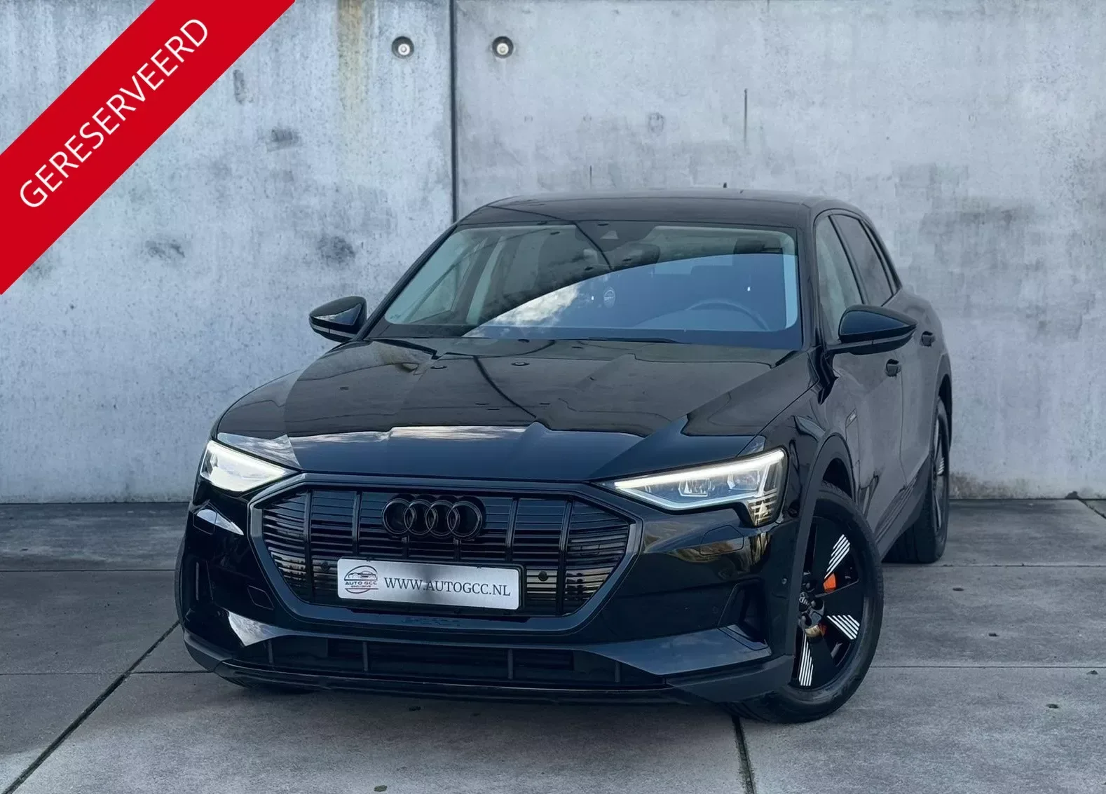 Audi e-tron (2020) — foto 1
