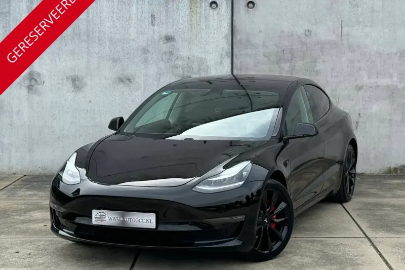 Tesla Model 3 (2019)