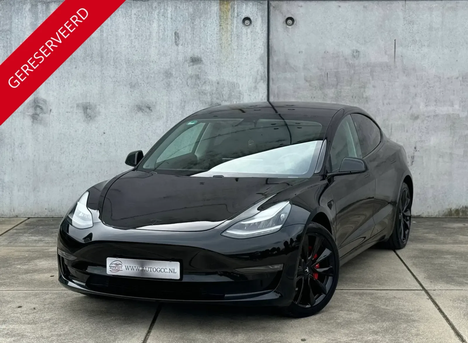 Tesla Model 3 (2019) — foto 1