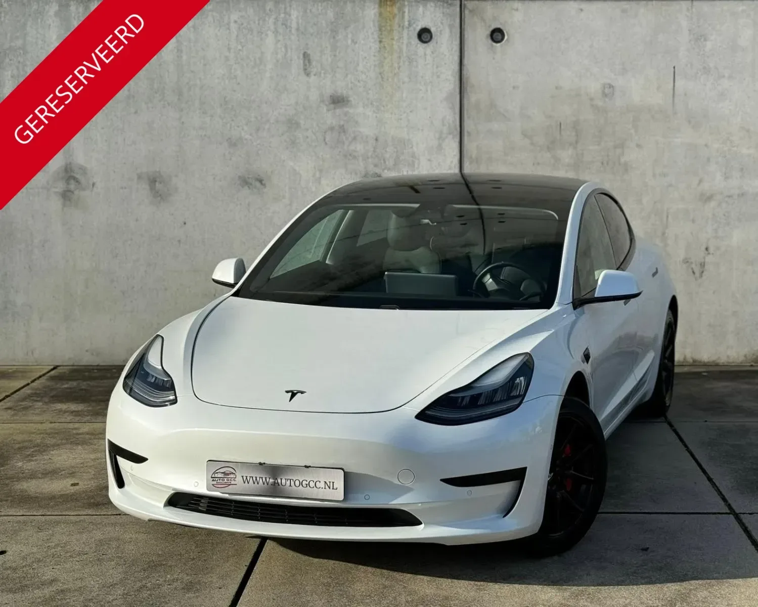 Tesla Model 3 (2019) — foto 1