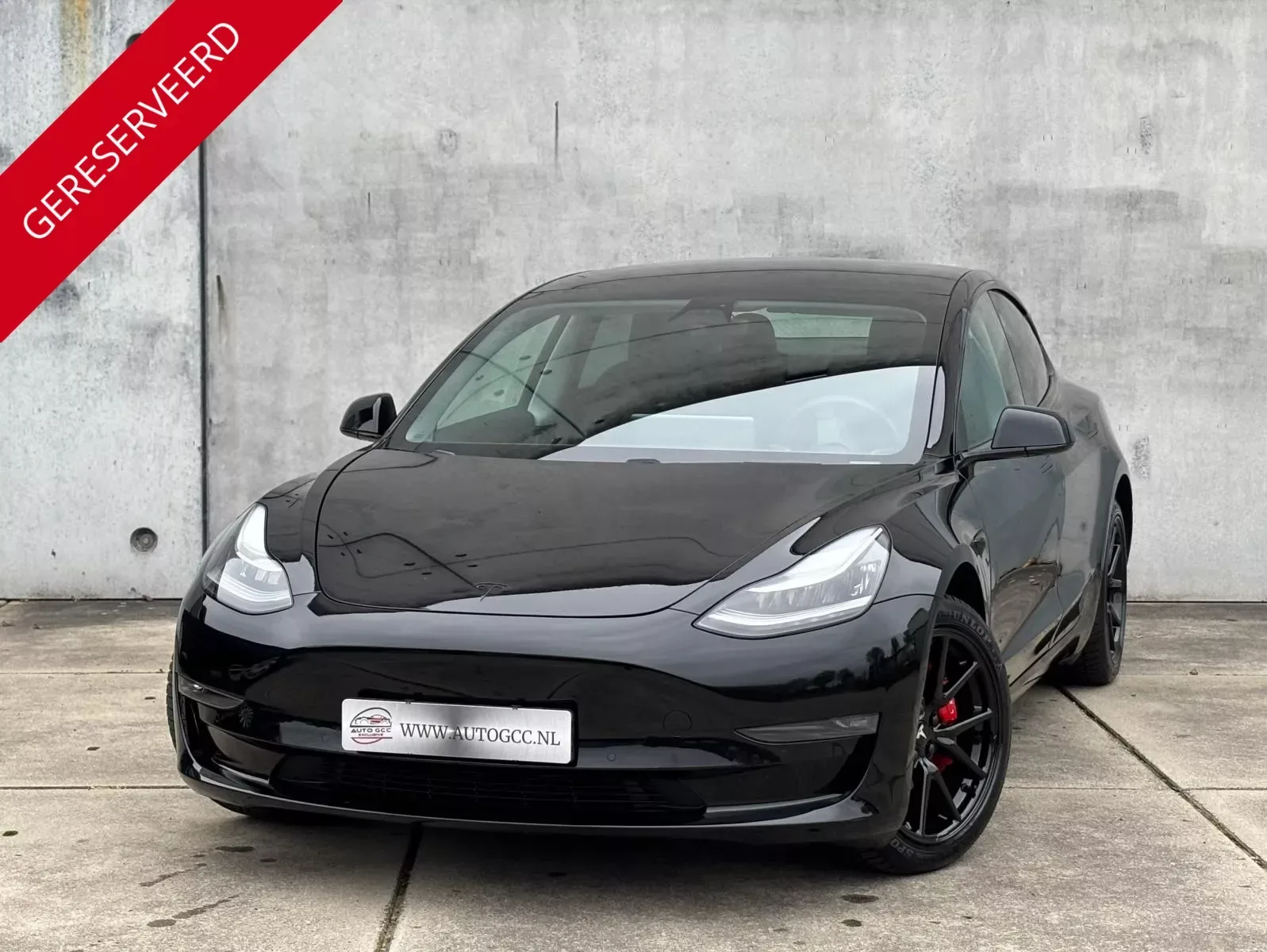 Tesla Model 3 (2019) — foto 1