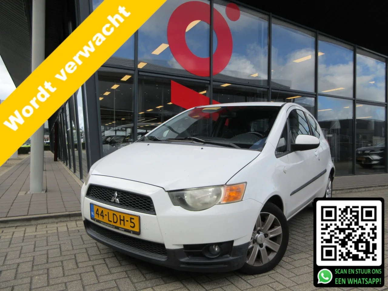 Mitsubishi Colt (2010) — foto 1