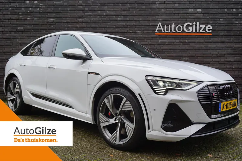 Audi 100 (2020)