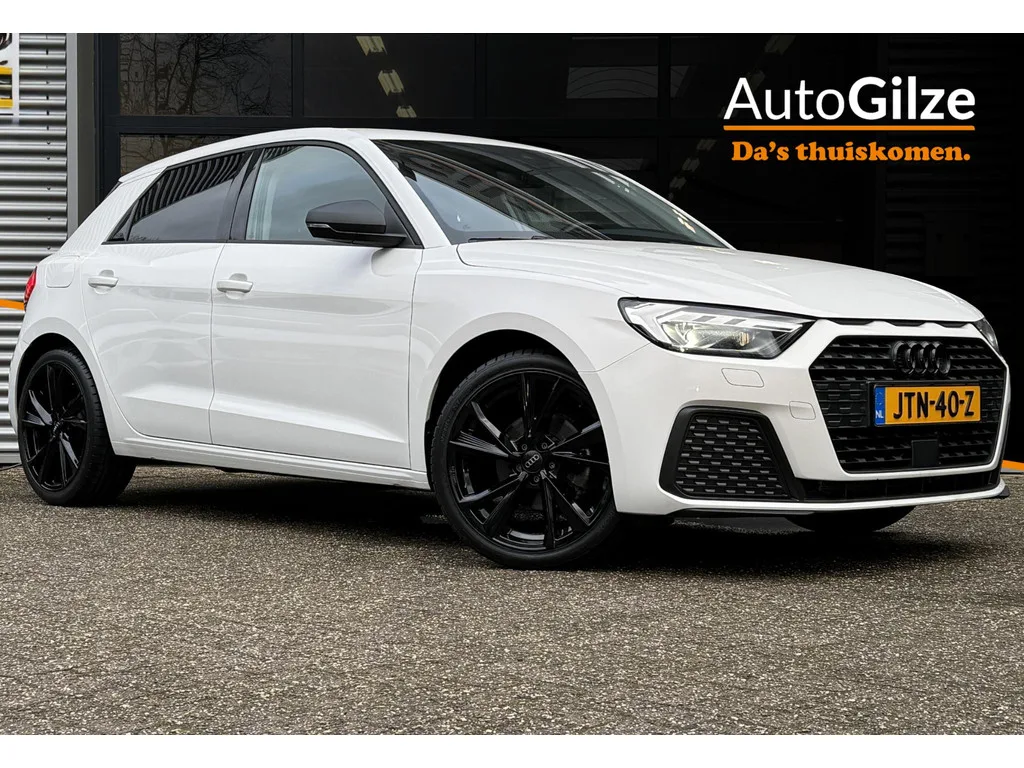 Audi 100 (2023) — foto 1