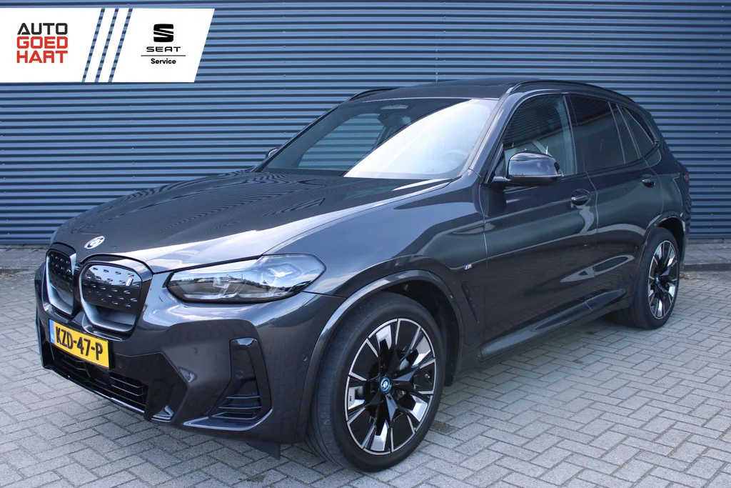 BMW iX3 (2023) — foto 1