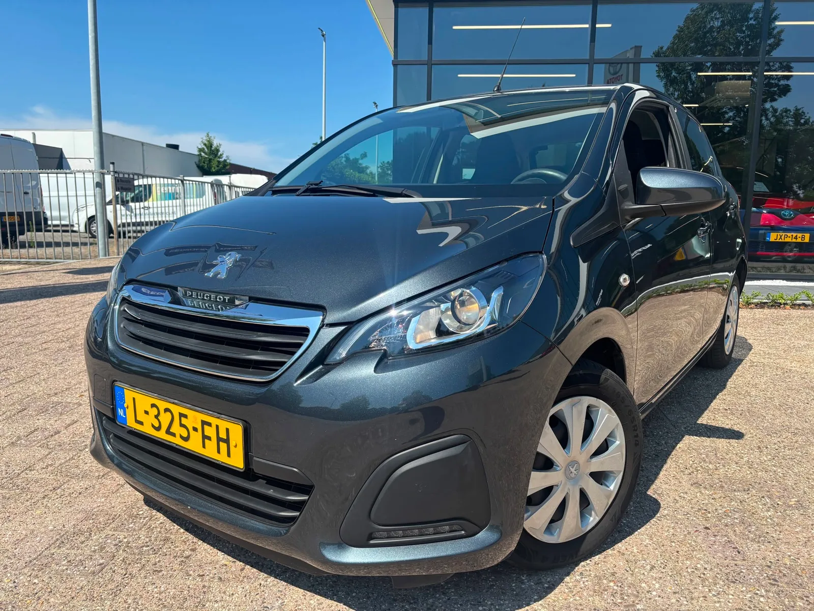 Peugeot 108 (2021) — foto 1