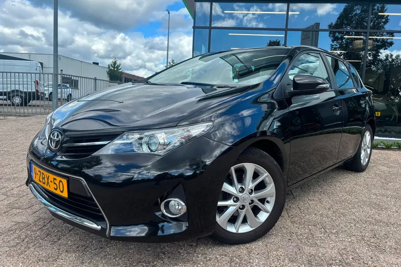 Toyota Auris (2015)