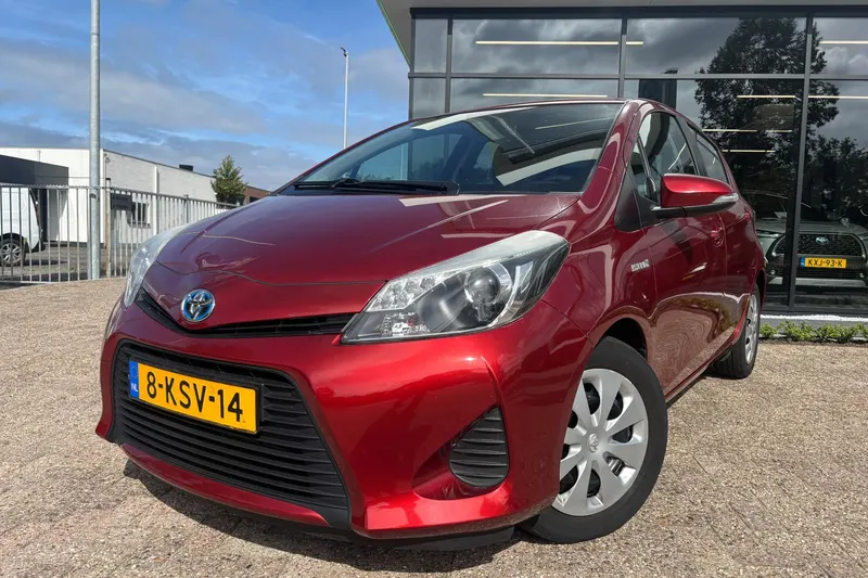 Toyota Yaris (2013)