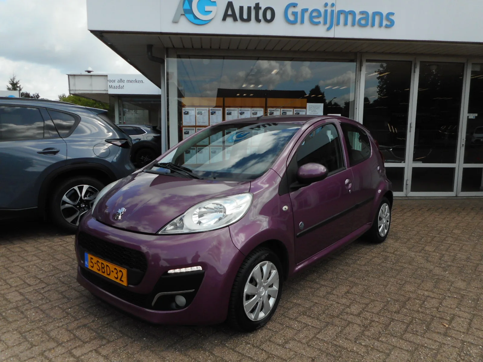 Peugeot 107 (2013) — foto 1