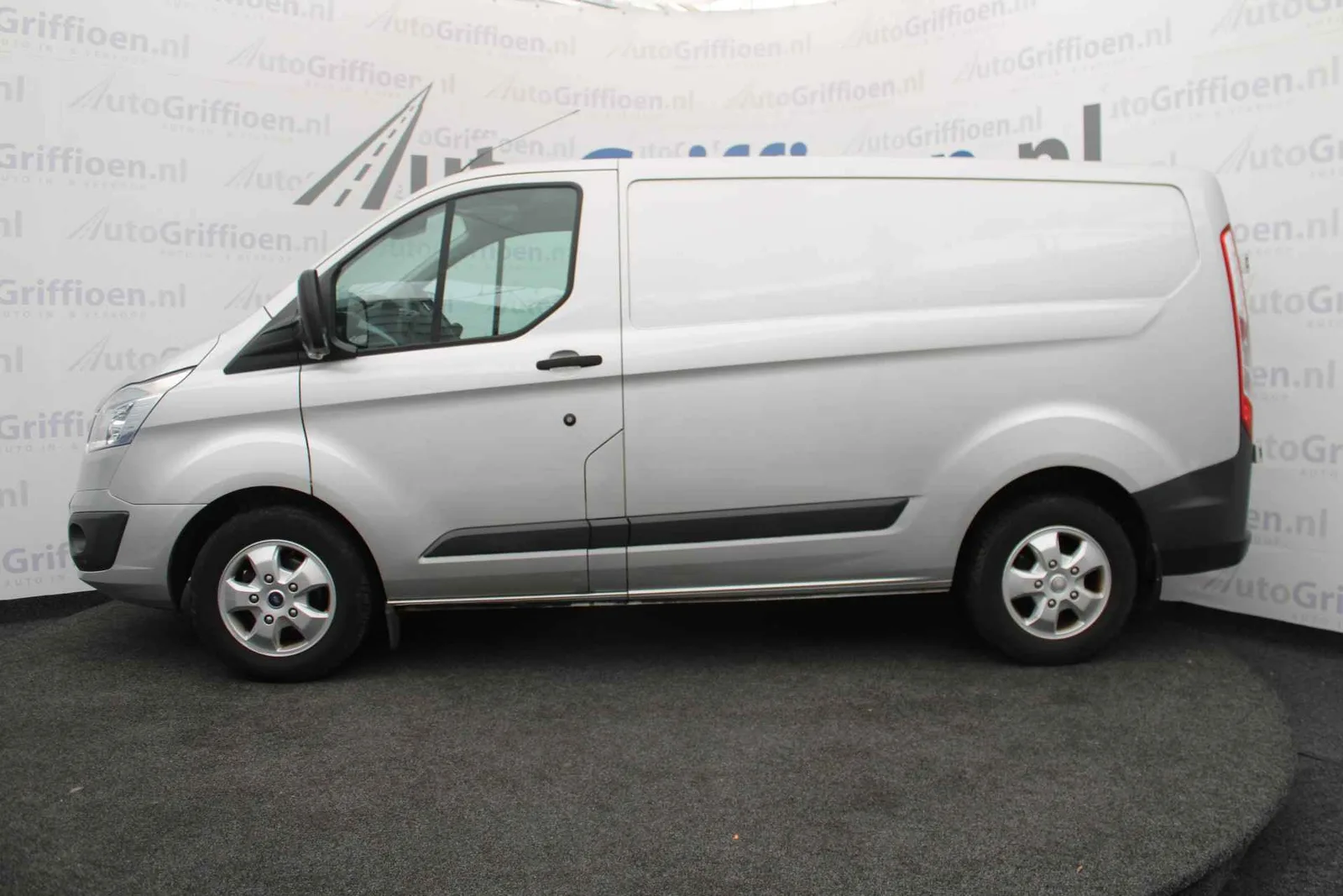 Ford Transit Custom (2016) — foto 1