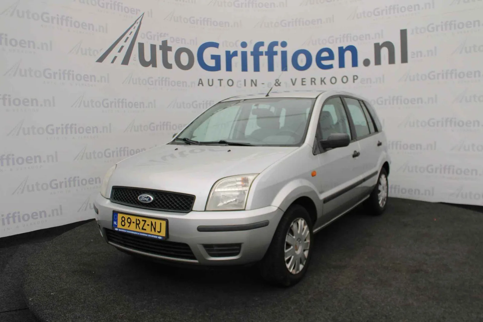 Ford Fusion (2005) — foto 1