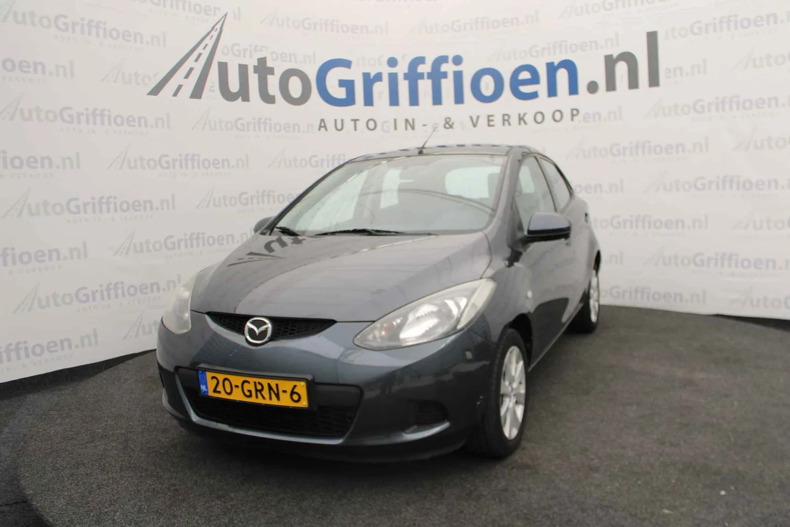 Mazda 2 (2008) — foto 1