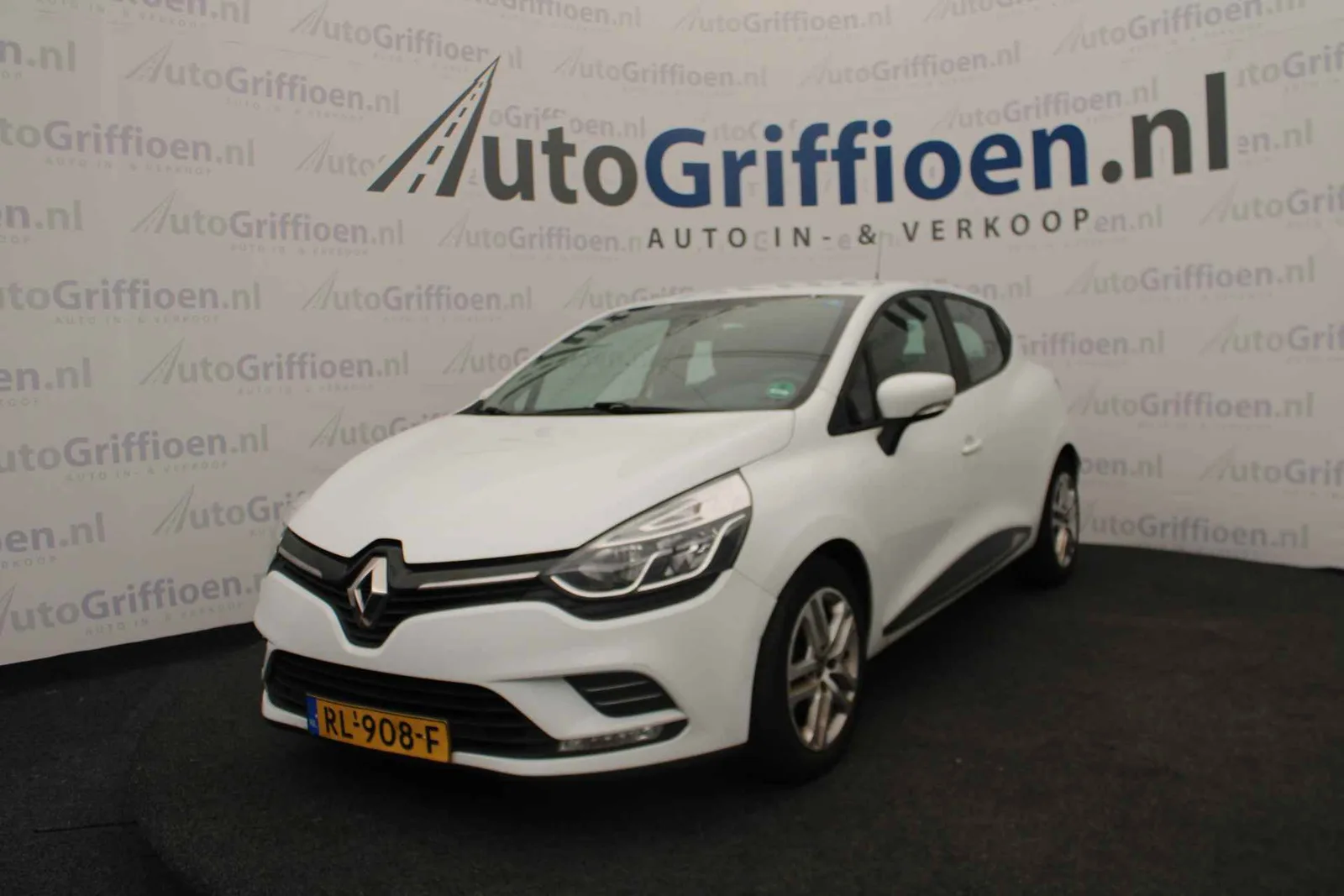 Renault Clio (2017) — foto 1