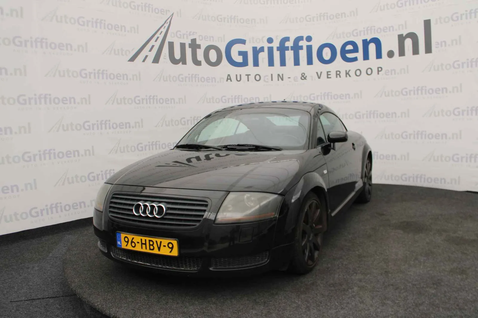 Audi TT (2000) — foto 1